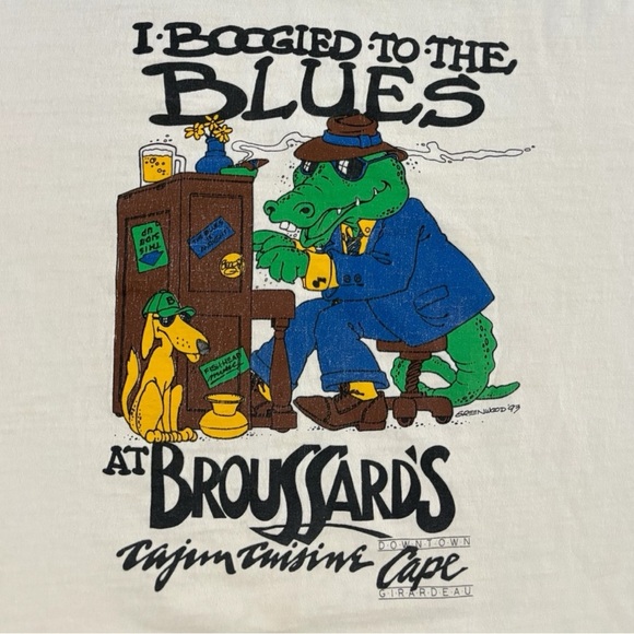 Vintage 90s “I Boogied to the Blues” tee - Picture 3 of 4